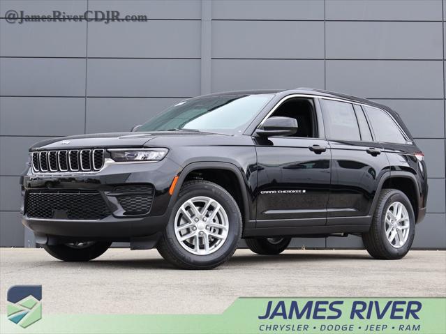 2025 Jeep Grand Cherokee GRAND CHEROKEE LAREDO X 4X4