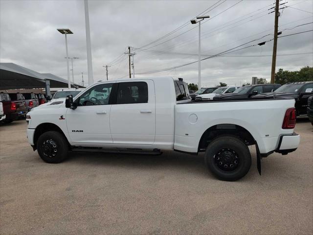 2026 RAM Ram 3500 RAM 3500 LARAMIE MEGA CAB 4X4 64 BOX