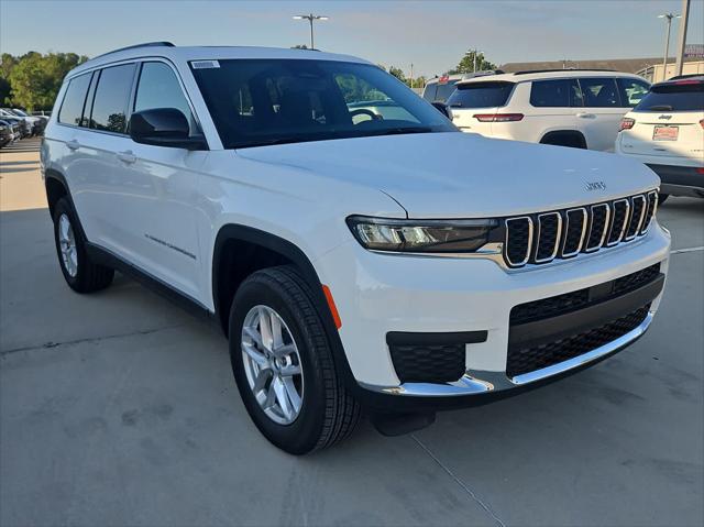 2025 Jeep Grand Cherokee GRAND CHEROKEE L LAREDO X 4X2