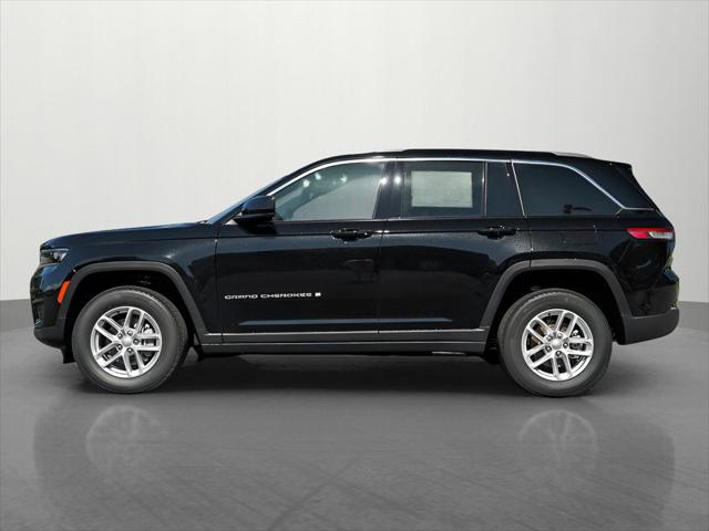 2025 Jeep Grand Cherokee GRAND CHEROKEE LAREDO X 4X4 2025 Jeep Grand Cherokee GRAND CHEROKEE LAREDO X 4X4
