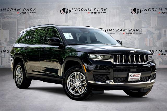 2025 Jeep Grand Cherokee GRAND CHEROKEE L LAREDO X 4X4