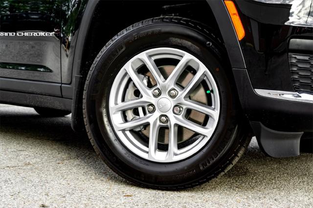 2025 Jeep Grand Cherokee GRAND CHEROKEE L LAREDO X 4X4 2025 Jeep Grand Cherokee GRAND CHEROKEE L LAREDO X 4X4