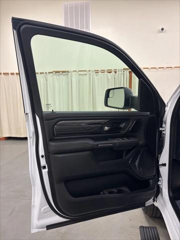 2026 Ram 1500 Limited Crew Cab 4x4 5'7" Box