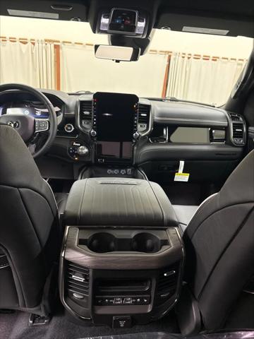 2026 Ram 1500 Limited Crew Cab 4x4 5'7" Box