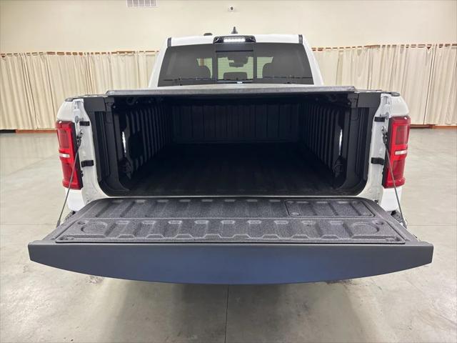 2026 Ram 1500 Limited Crew Cab 4x4 5'7" Box