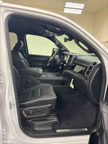 2026 Ram 1500 Limited Crew Cab 4x4 5'7" Box