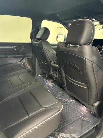 2026 Ram 1500 Limited Crew Cab 4x4 5'7" Box