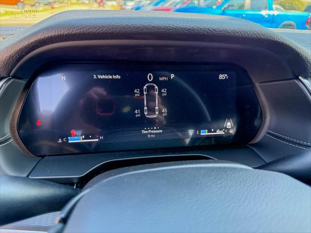 2025 Jeep Grand Cherokee GRAND CHEROKEE L LAREDO X 4X2