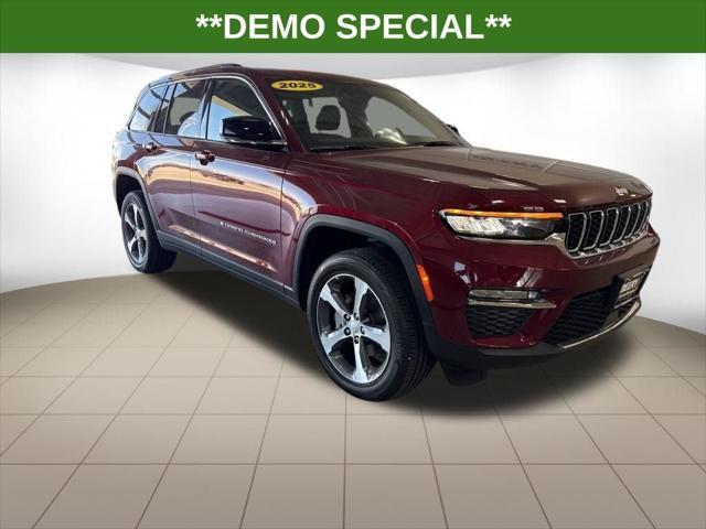 2025 Jeep Grand Cherokee GRAND CHEROKEE LIMITED 4X4