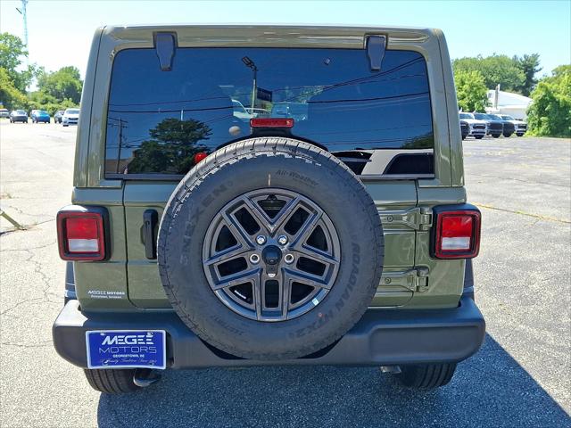 2025 Jeep Wrangler 4-Door Summit 4x4