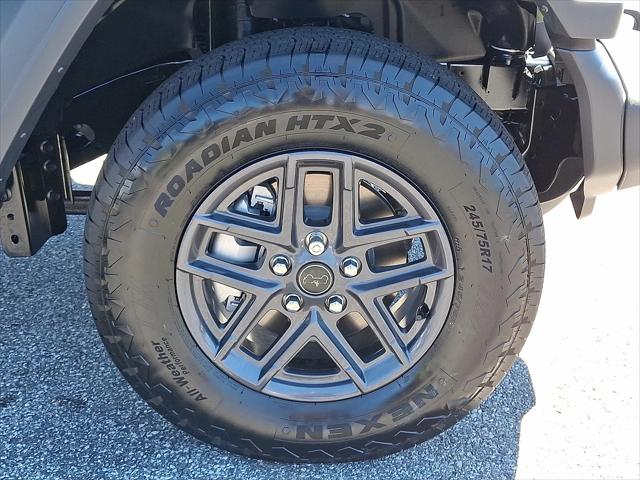 2025 Jeep Wrangler 4-Door Summit 4x4