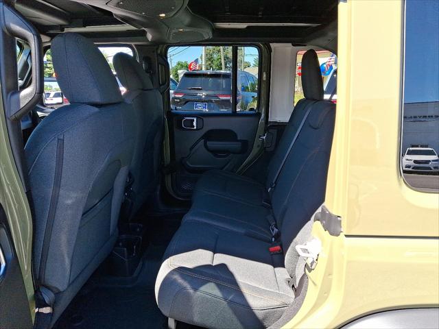 2025 Jeep Wrangler 4-Door Summit 4x4