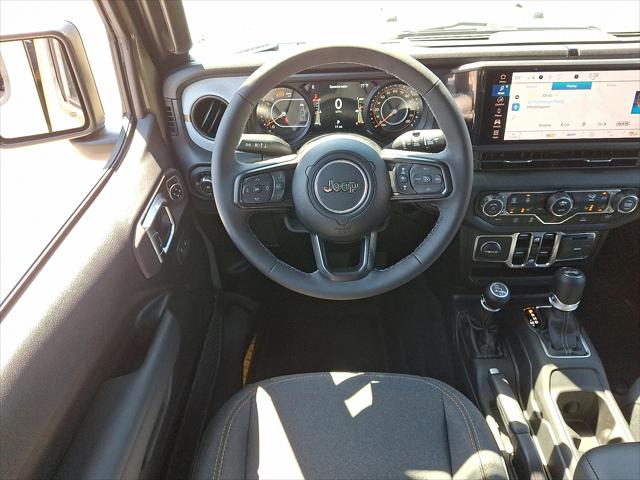 2025 Jeep Wrangler 4-Door Summit 4x4