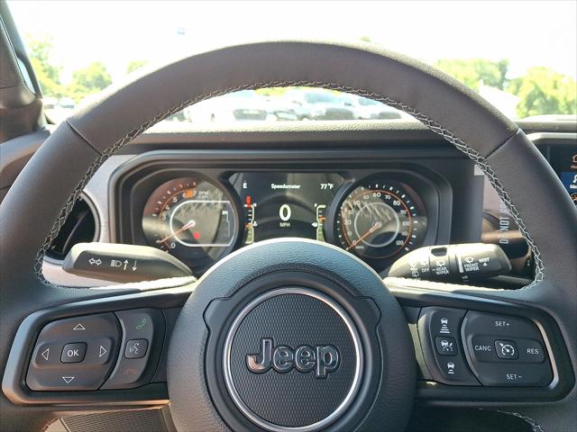 2025 Jeep Wrangler 4-Door Summit 4x4