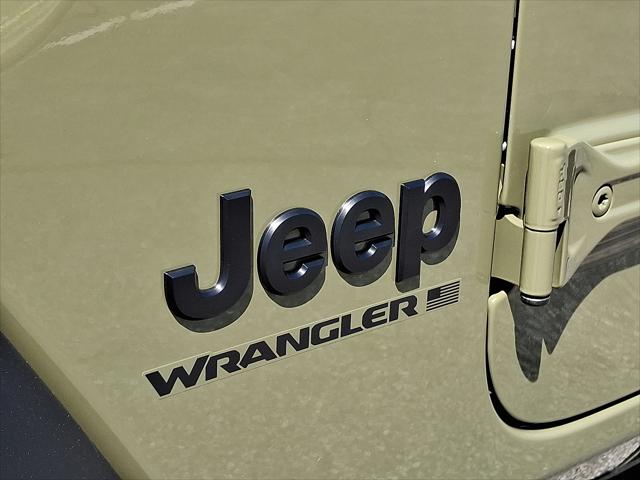 2025 Jeep Wrangler 4-Door Summit 4x4