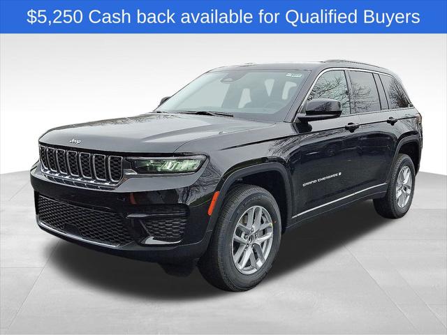 2025 Jeep Grand Cherokee GRAND CHEROKEE LAREDO X 4X4 2025 Jeep Grand Cherokee GRAND CHEROKEE LAREDO X 4X4