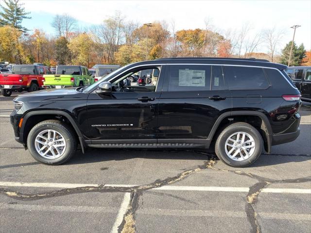 2025 Jeep Grand Cherokee Laredo X 4x4