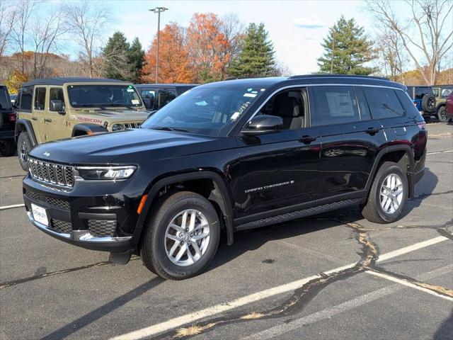 2025 Jeep Grand Cherokee Laredo X 4x4