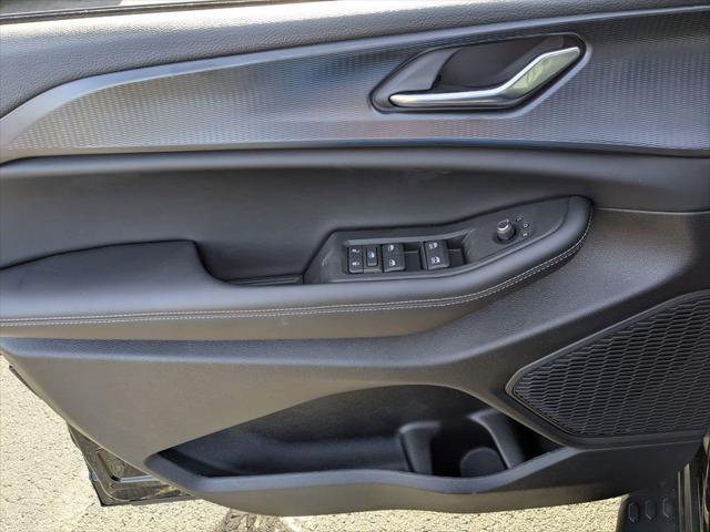 2025 Jeep Grand Cherokee Laredo X 4x4