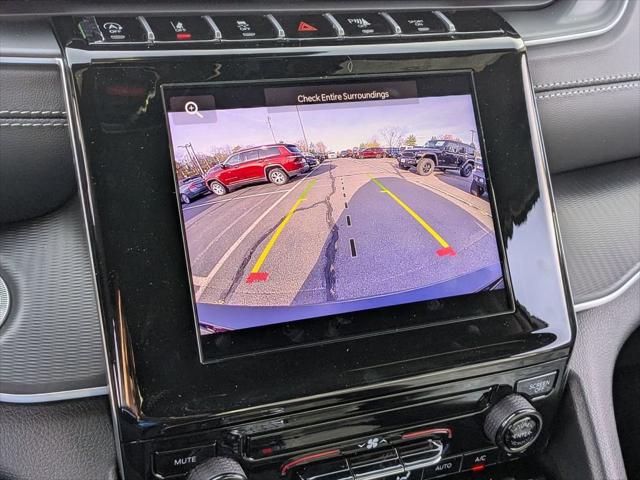 2025 Jeep Grand Cherokee Laredo X 4x4