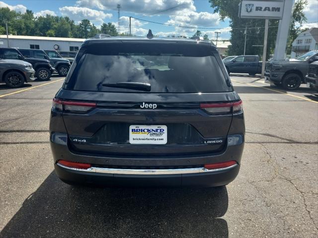 2025 Jeep Grand Cherokee GRAND CHEROKEE LAREDO X 4X4