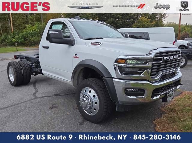 2026 RAM Ram 5500 Chassis Cab RAM 5500 TRADESMAN CHASSIS REGULAR CAB 4X4 60 CA