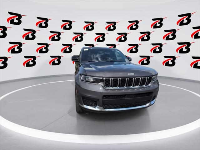 2025 Jeep Grand Cherokee GRAND CHEROKEE L LAREDO X 4X4