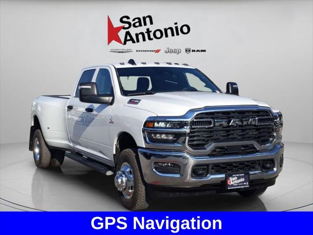 2026 RAM Ram 3500 RAM 3500 TRADESMAN CREW CAB 4X4 8 BOX
