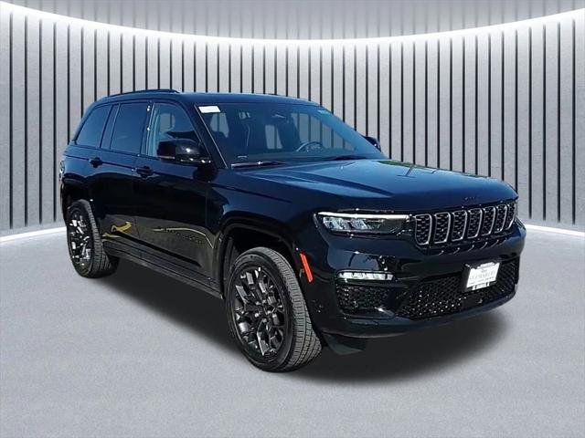 2025 Jeep Grand Cherokee GRAND CHEROKEE SUMMIT RESERVE 4X4