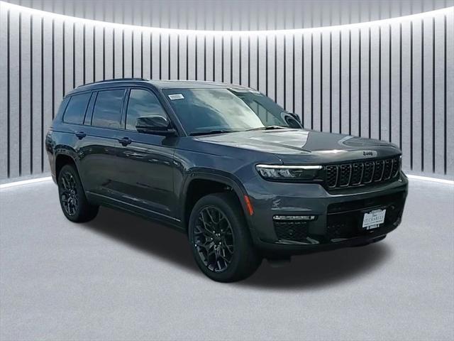 2025 Jeep Grand Cherokee GRAND CHEROKEE L SUMMIT 4X4