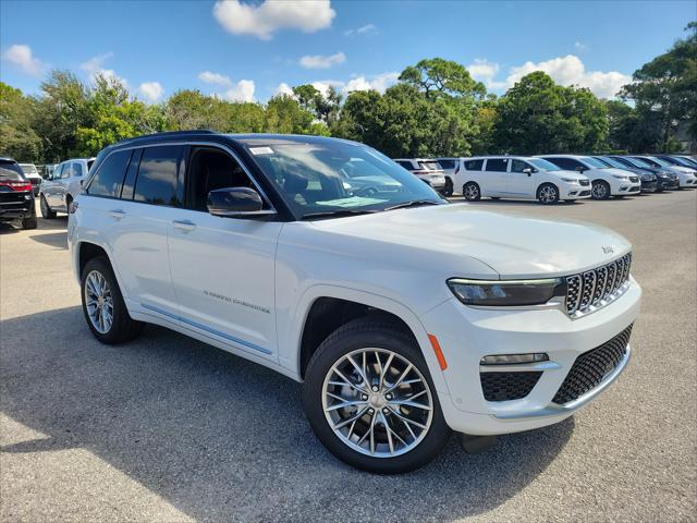 2025 Jeep Grand Cherokee GRAND CHEROKEE SUMMIT 4X4
