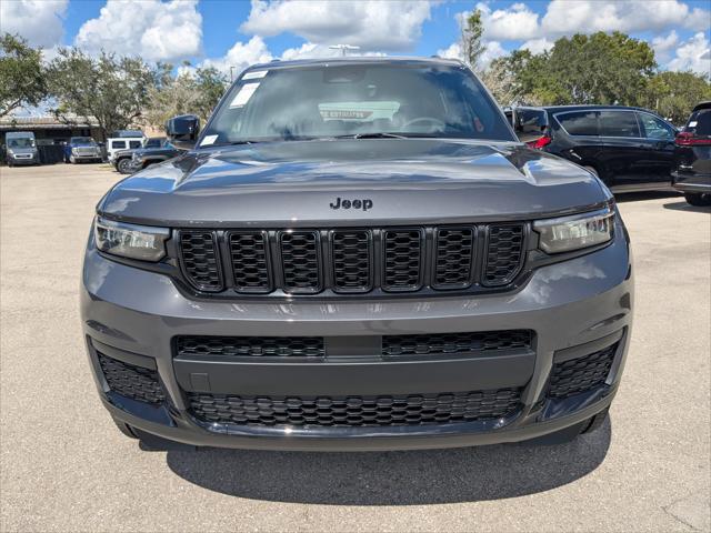 2025 Jeep Grand Cherokee GRAND CHEROKEE L ALTITUDE 4X4