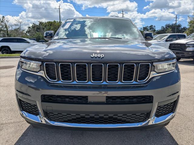 2025 Jeep Grand Cherokee GRAND CHEROKEE L LAREDO X 4X4