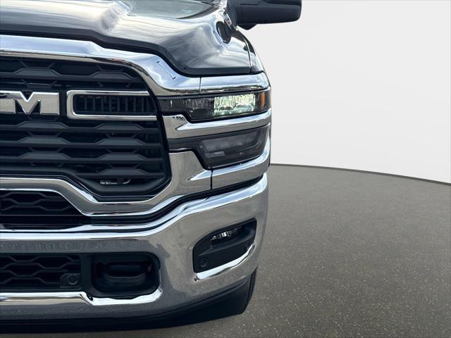 2026 Ram 2500 Big Horn Crew Cab 4x2 6'4" Box