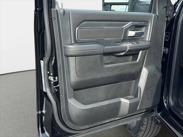 2026 Ram 2500 Big Horn Crew Cab 4x2 6'4" Box