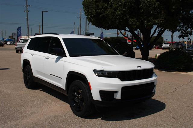 2025 Jeep Grand Cherokee GRAND CHEROKEE L ALTITUDE 4X4