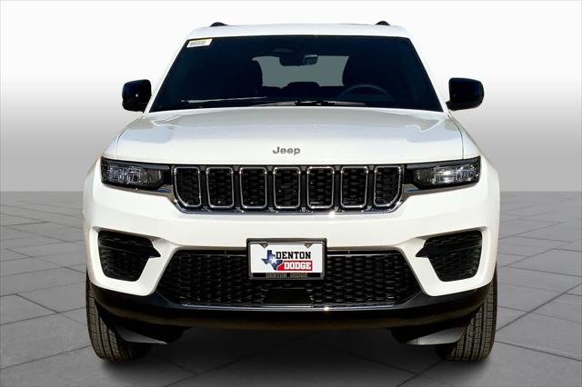 2025 Jeep Grand Cherokee GRAND CHEROKEE LAREDO X 4X2