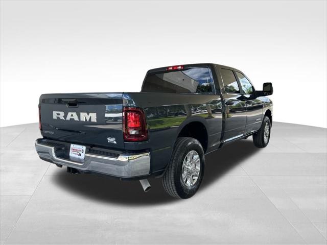 2025 RAM Ram 2500 RAM 2500 BIG HORN CREW CAB 4X2 64 BOX
