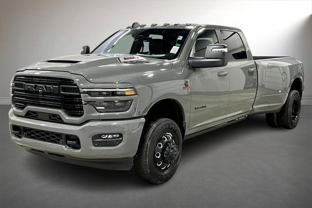 2026 RAM Ram 3500 RAM 3500 LARAMIE CREW CAB 4X4 8 BOX