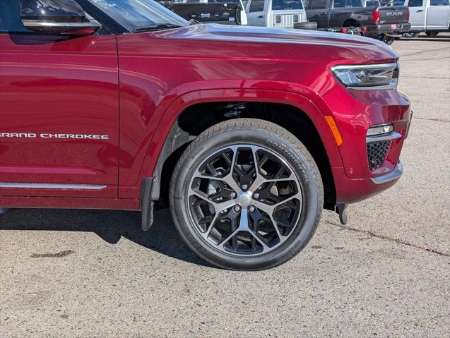 2025 Jeep Grand Cherokee GRAND CHEROKEE SUMMIT RESERVE 4X4
