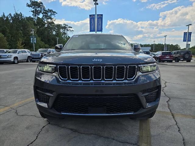 2025 Jeep Grand Cherokee GRAND CHEROKEE LAREDO X 4X2