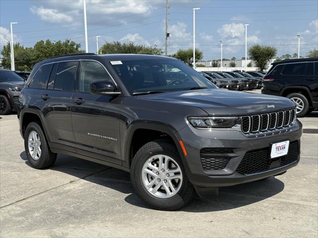 2025 Jeep Grand Cherokee GRAND CHEROKEE LAREDO 4X2