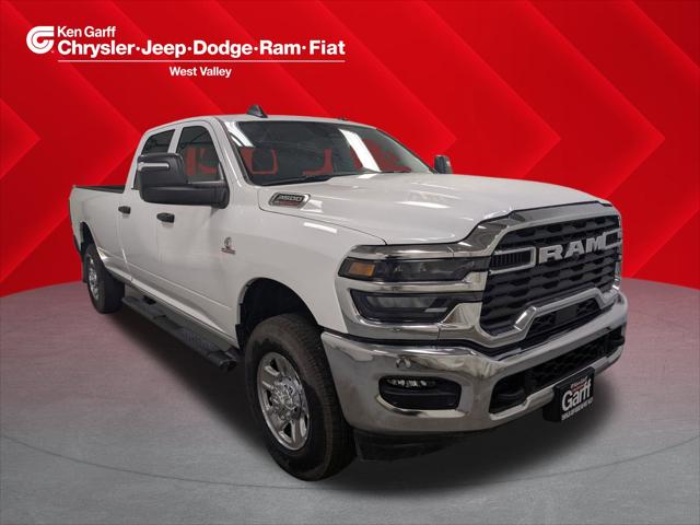 2026 RAM Ram 3500 RAM 3500 TRADESMAN CREW CAB 4X4 8 BOX