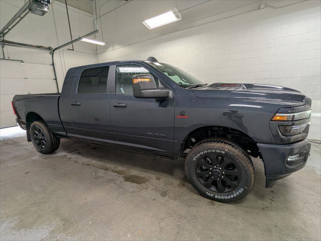 2026 RAM Ram 3500 RAM 3500 LARAMIE MEGA CAB 4X4 64 BOX 2026 RAM Ram 3500 RAM 3500 LARAMIE MEGA CAB 4X4 64 BOX