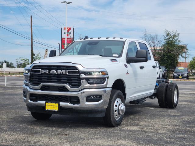 2026 RAM Ram 3500 Chassis Cab RAM 3500 TRADESMAN CREW CAB CHASSIS 4X2 60 CA