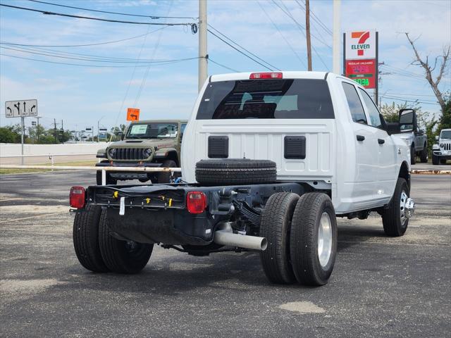 2026 RAM Ram 3500 Chassis Cab RAM 3500 TRADESMAN CREW CAB CHASSIS 4X2 60 CA