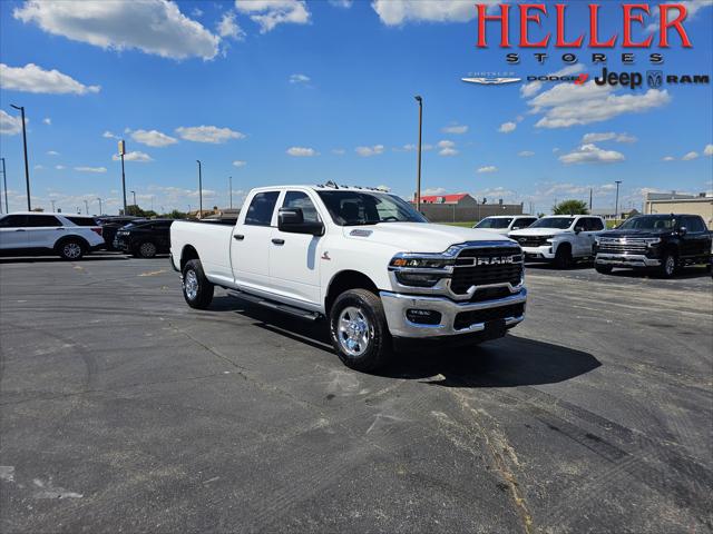 2026 RAM Ram 3500 RAM 3500 TRADESMAN CREW CAB 4X4 8 BOX