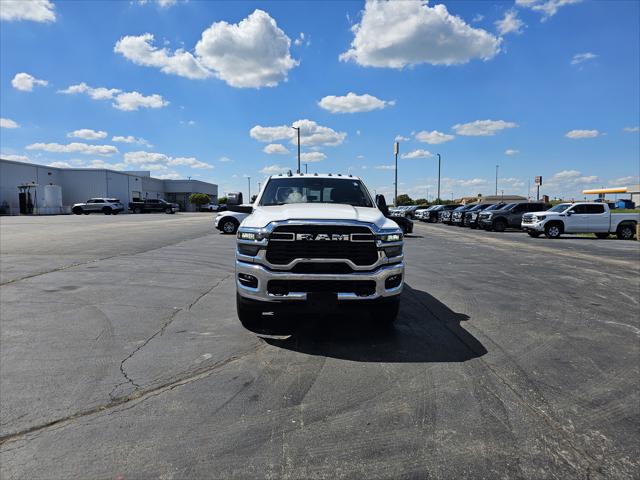 2026 RAM Ram 3500 RAM 3500 TRADESMAN CREW CAB 4X4 8 BOX