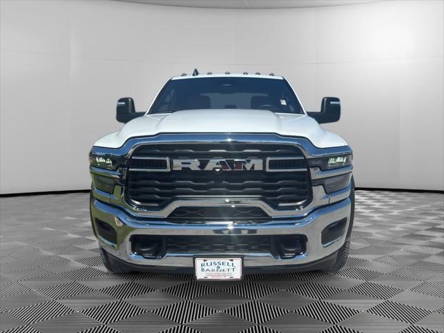 2026 RAM Ram 4500 Chassis Cab RAM 4500 TRADESMAN CHASSIS CREW CAB 4X4 60 CA 2026 RAM Ram 4500 Chassis Cab RAM 4500 TRADESMAN CHASSIS CREW CAB 4X4 60 CA