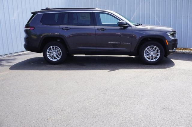 2025 Jeep Grand Cherokee GRAND CHEROKEE L LAREDO X 4X4